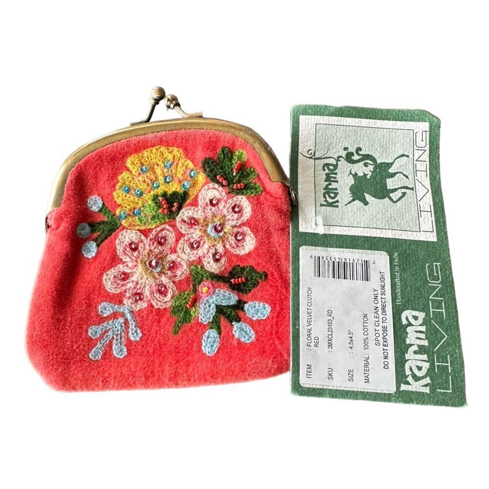 The Farmhouse Floral Embroidered Velvet Coin Purse Coral